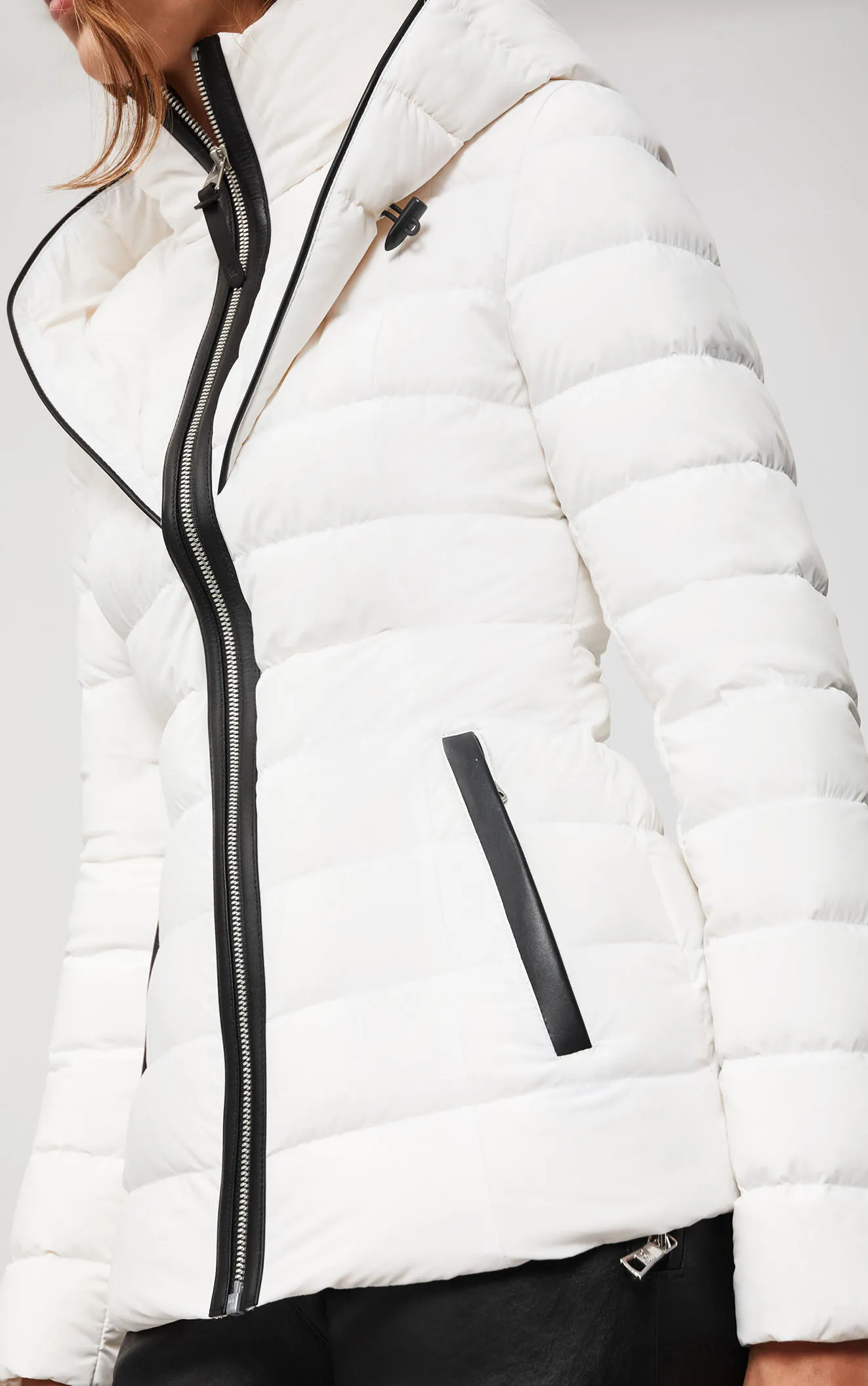 Women's Classic Fit Puffer Jacket - Traditional Down Coat White Five Oceans Garment Women's Classic Fit Puffer Jacket - Traditional Down Coat White - Image 2